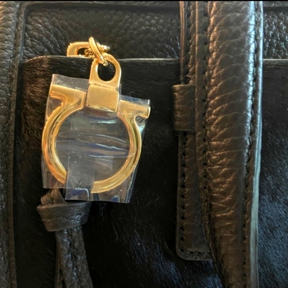 Salvatore Ferragamo black  CALF hair tote - Picture 6 of 17